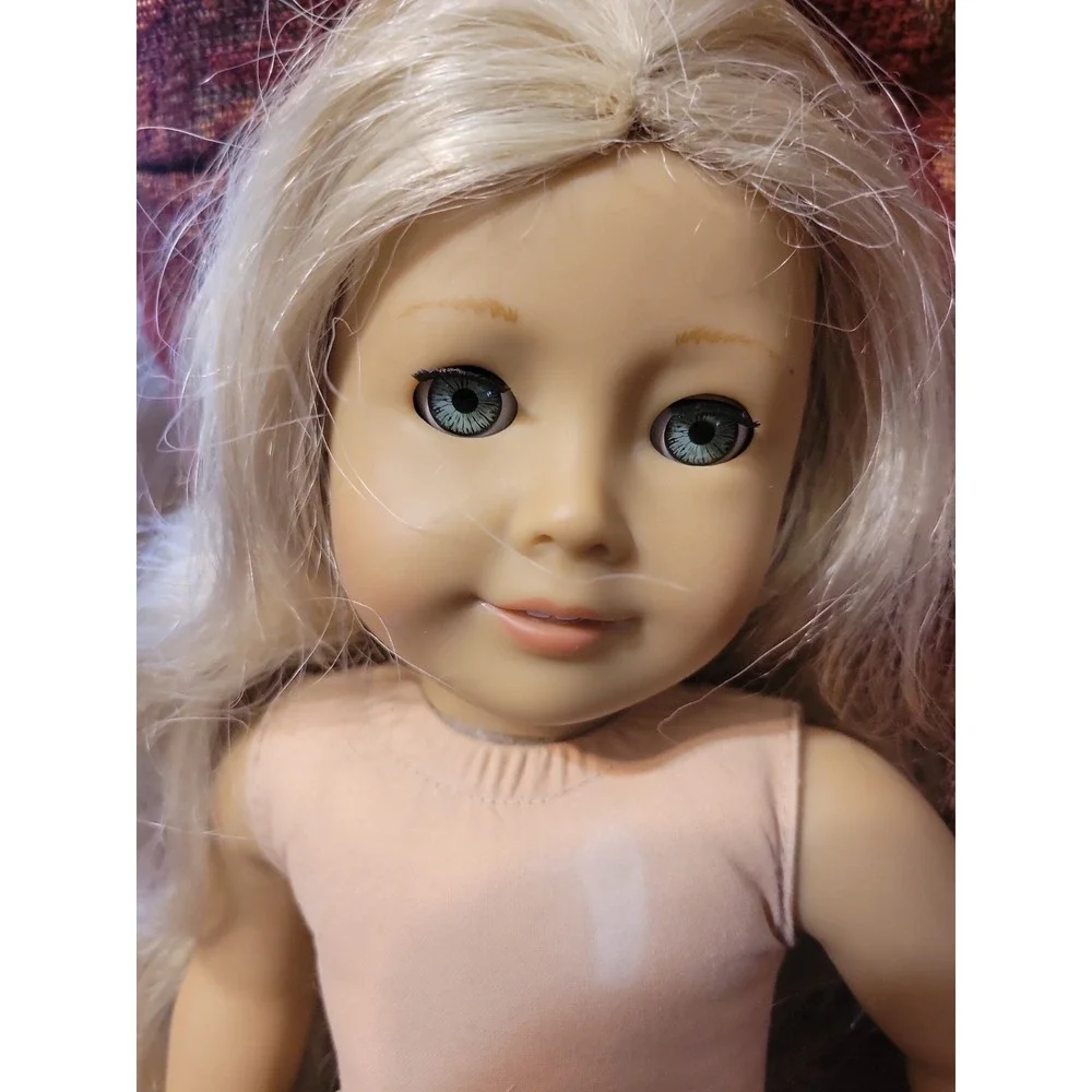 American Girl Doll Caroline Abbott 2012 Edition Long blonde Hair green eyes